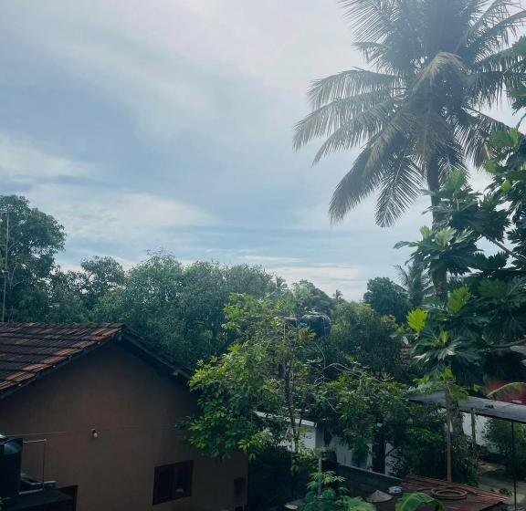 بنسيون Sandy Beach Bloom