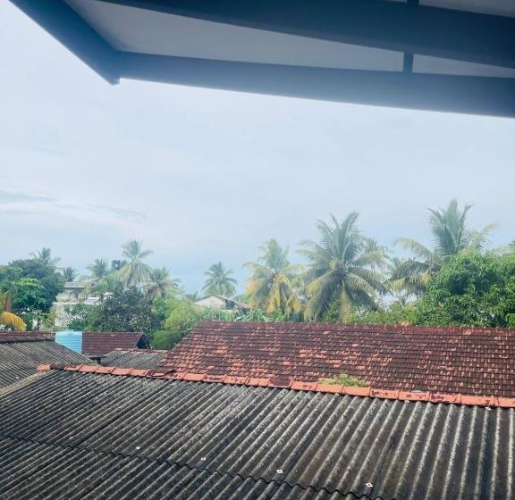 بنسيون Sandy Beach Bloom