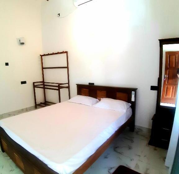 بنسيون Sandy Beach Bloom