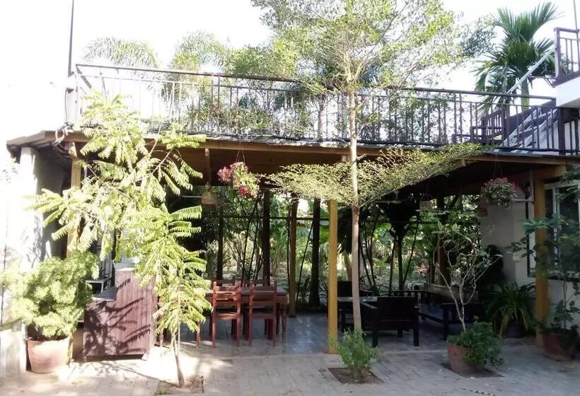 Majatalo The Chill River Boutique Villa