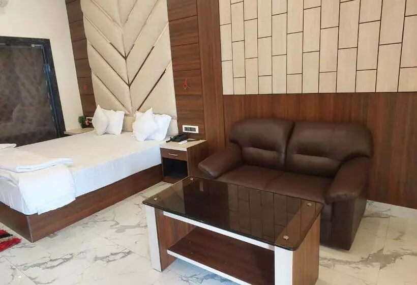 Sea Star Spa Resort On Beach