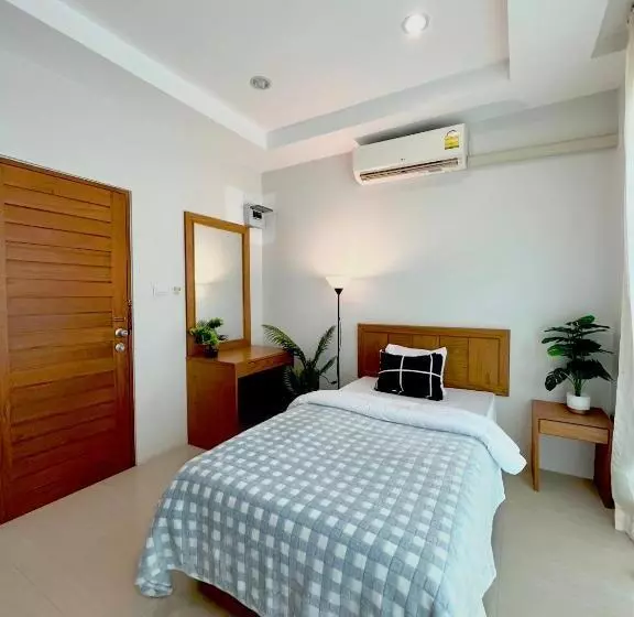 Retkeilymaja S303 Good Apartment Chalong Na Kok