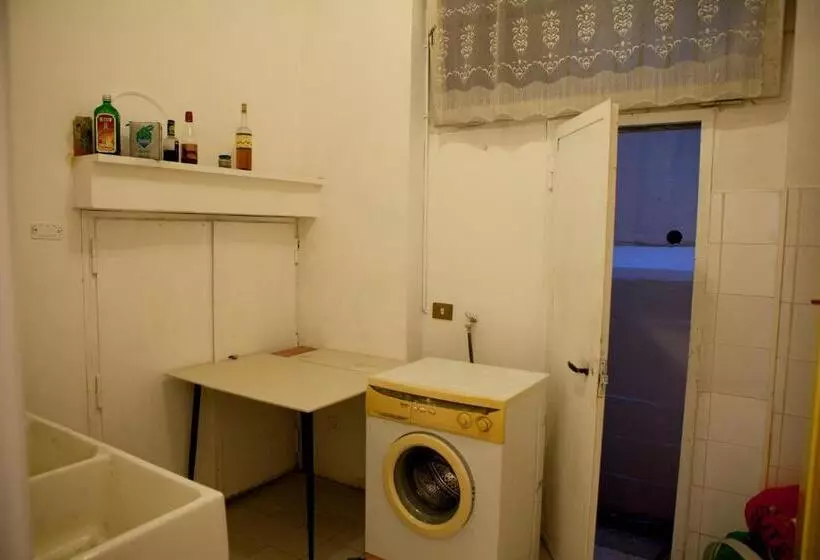 Aamiaismajoitus (B&B) Residence Villa Azzurra