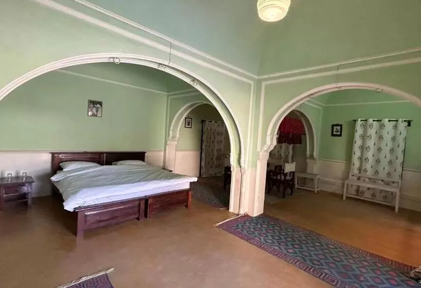 Hotelli Dundlod Fort