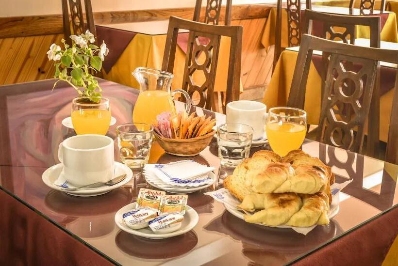 Hotel Nuevo Embajador