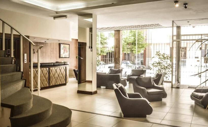 Hotel Nuevo Embajador