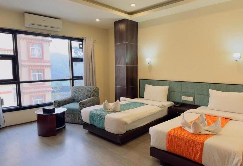 هتل Staynest Gangtok 100 Meter From Mall Road