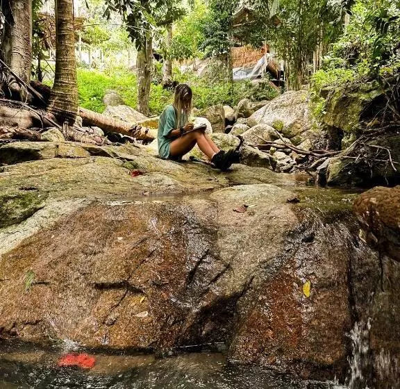 Hotelli Sz Samui Glamping