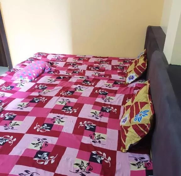 ペンション Anand Yatri Grah   Home Stay, Ujjain
