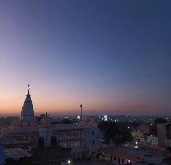 ペンション Anand Yatri Grah   Home Stay, Ujjain