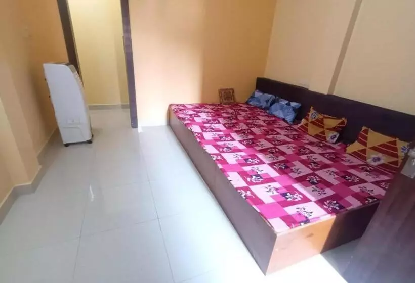 ペンション Anand Yatri Grah   Home Stay, Ujjain
