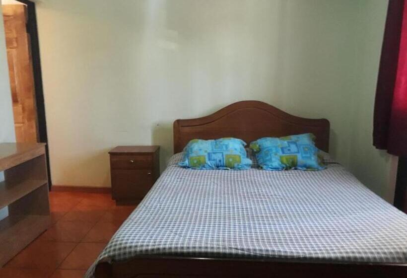 Pension Hostal Vivar