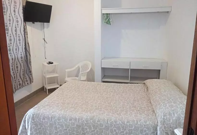 پانسیون Macarena Houses