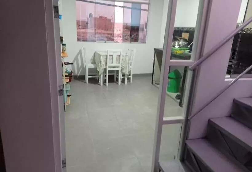 پانسیون Macarena Houses