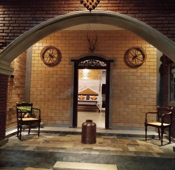 بنسيون The Brick Wonder