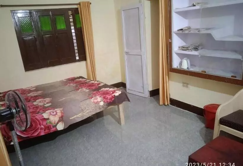 Hotelli Buddhi Vilas Homestay Ranikhet