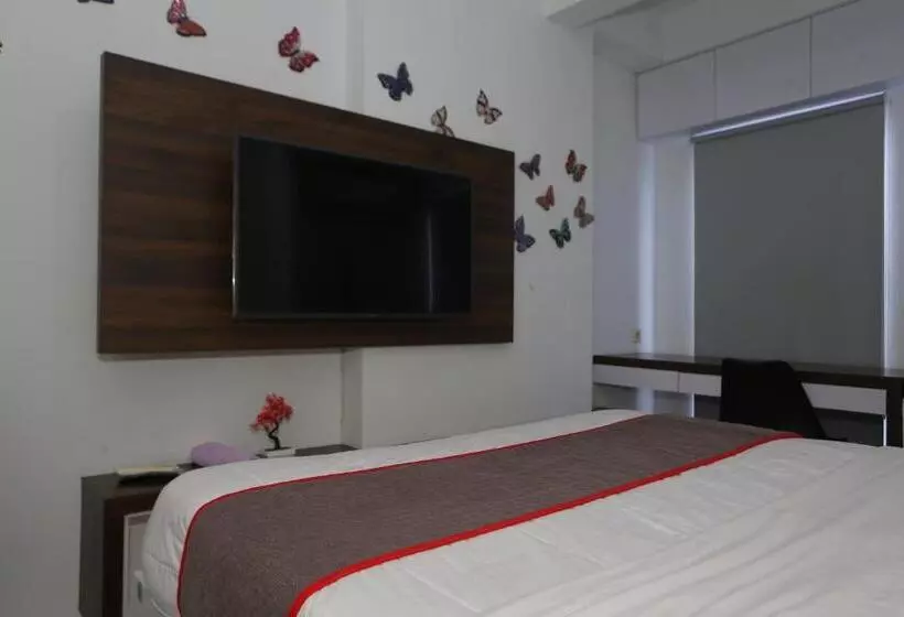 Hotelli Capital O 93490 Yubi Room Patraland