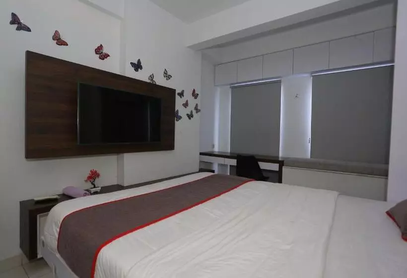 Hotelli Capital O 93490 Yubi Room Patraland