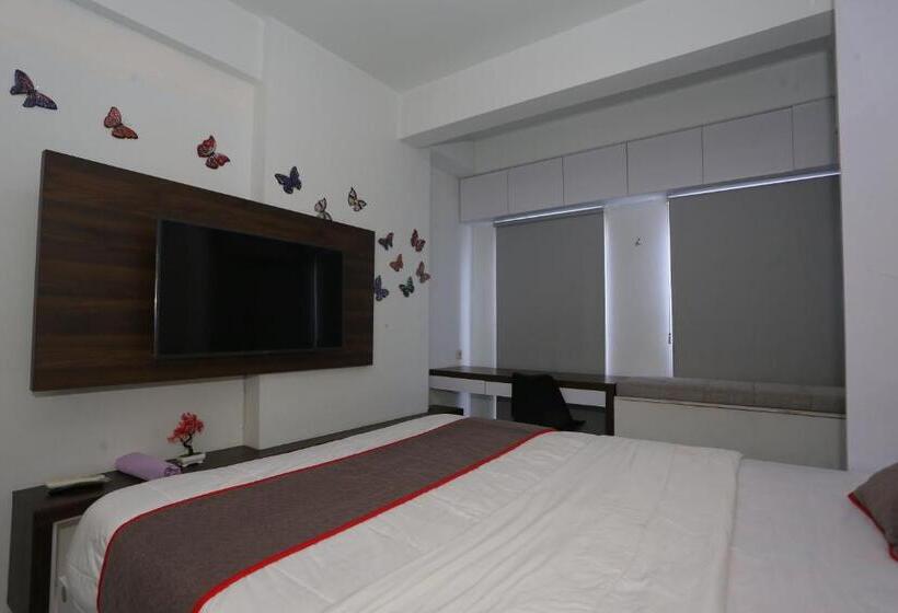 Hotel Capital O 93490 Yubi Room Patraland