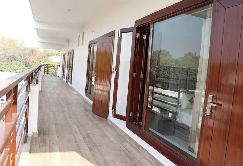 Hotelli Laksita Manor Home Stay