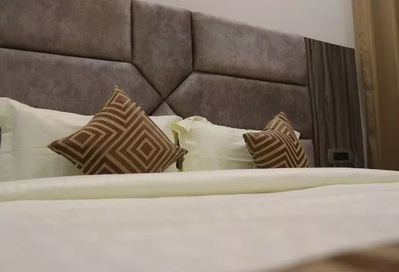 Hotelli Laksita Manor Home Stay