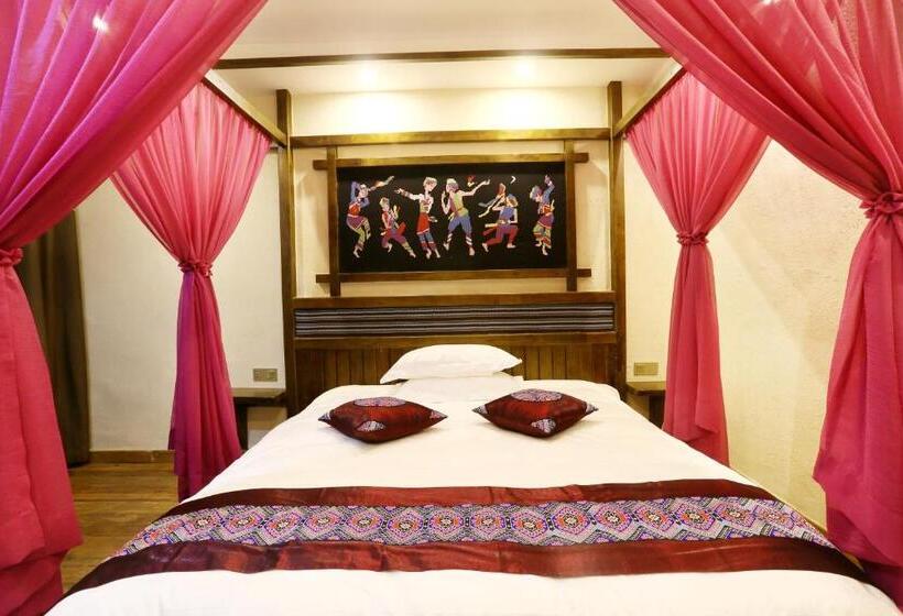 Отель Millennium Boutique