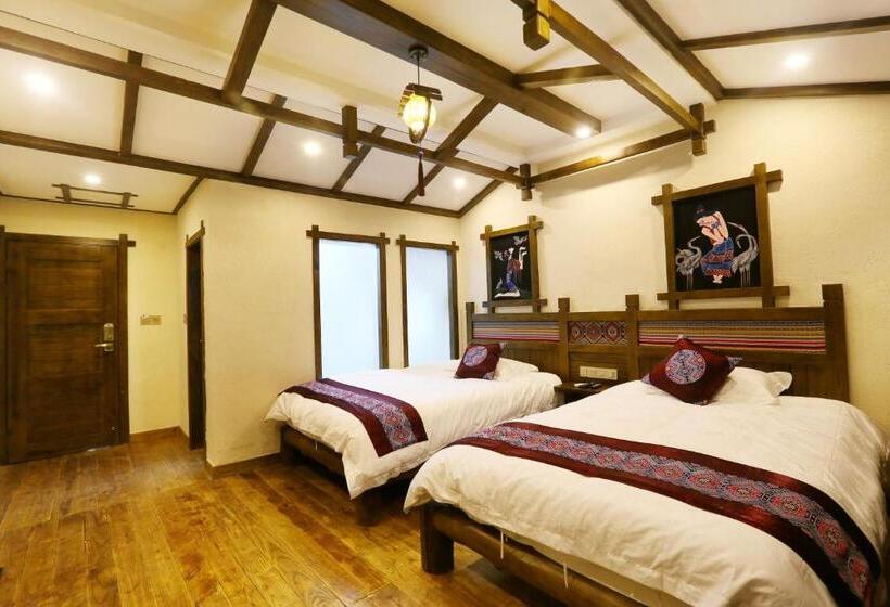 Отель Millennium Boutique