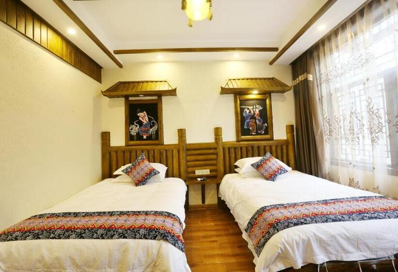 Отель Millennium Boutique