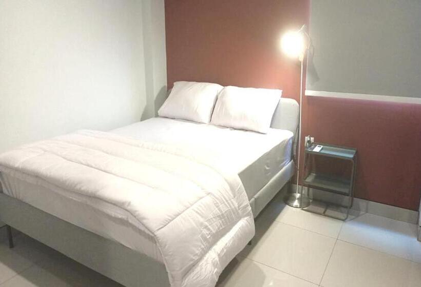 בית מלון כפרי Oyo 93514 Rubina Syariah