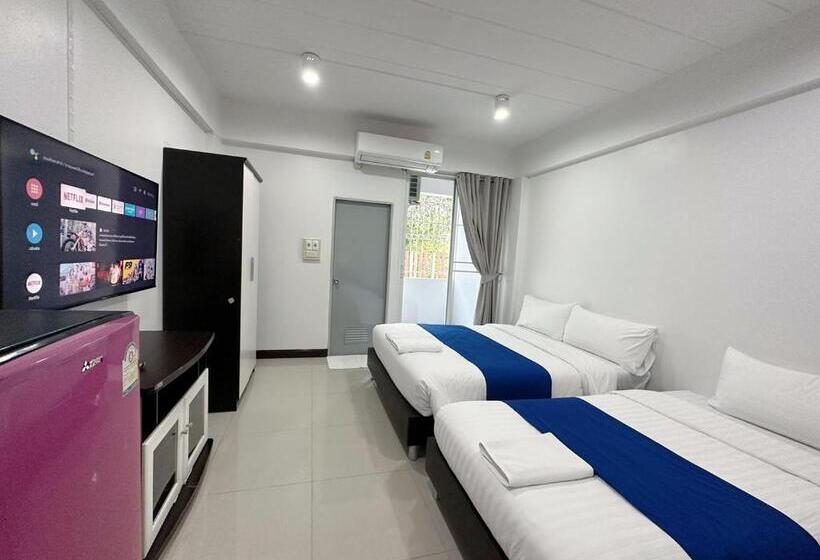 Hotell The Sceneสุพรรณบุรี