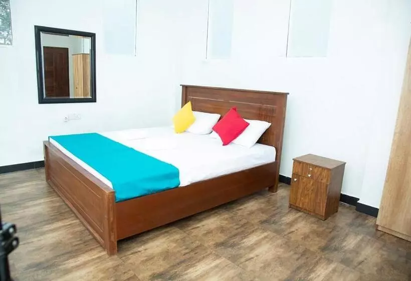 ペンション Eden Rock Luxurious Accommodation