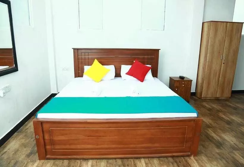 ペンション Eden Rock Luxurious Accommodation