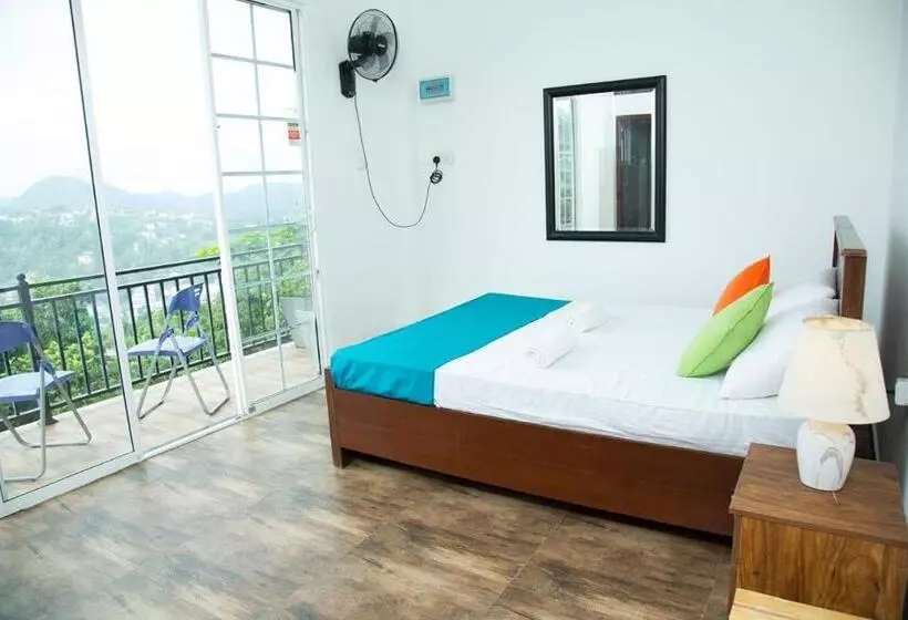 ペンション Eden Rock Luxurious Accommodation
