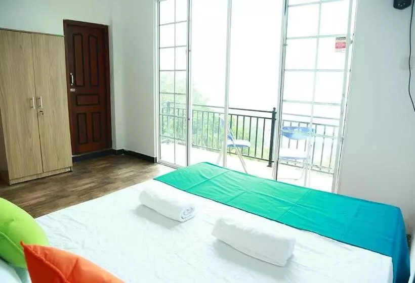 ペンション Eden Rock Luxurious Accommodation