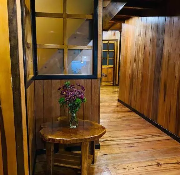 ペンション Guayabo Hostal Mindo