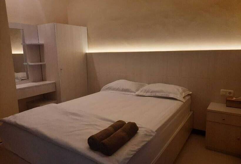 Pension Omah Joglo Bugis