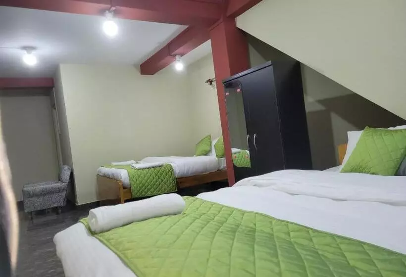 ペンション Vati Guesthouse