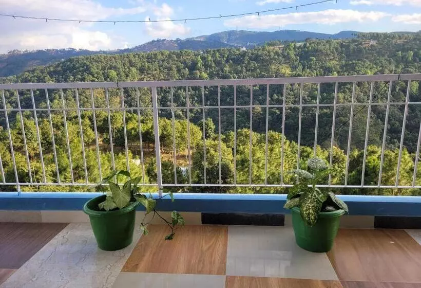 ペンション Vati Guesthouse