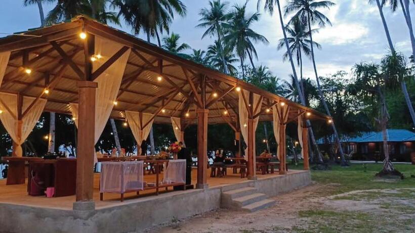 Raflow Resort Raja Ampat