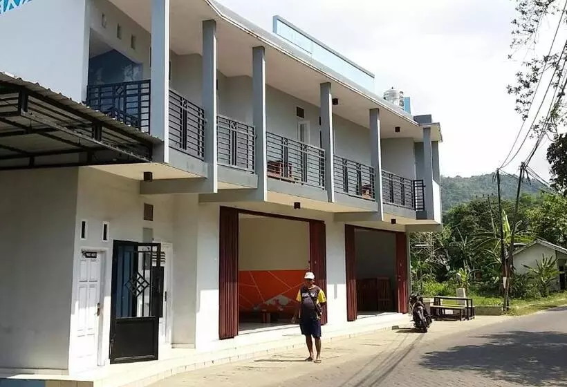 Spot On 93530 Sawang Sana Motel Syariah