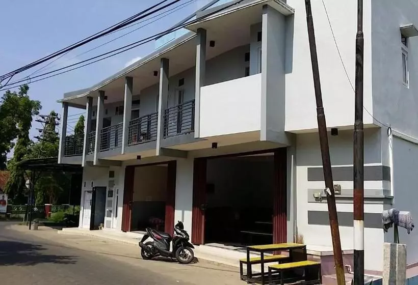 Spot On 93530 Sawang Sana Motel Syariah