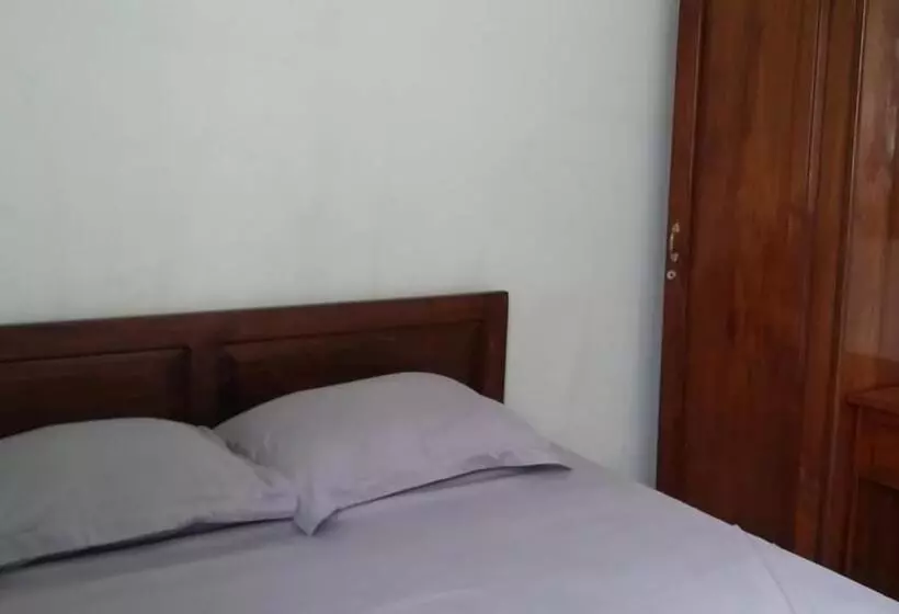 Spot On 93530 Sawang Sana Motel Syariah