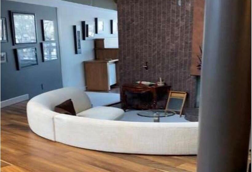 Bed & Breakfast Roundhouse Grotto