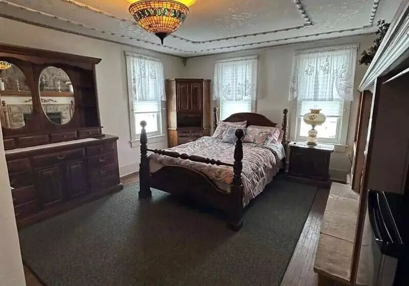 Aamiaismajoitus (B&B) The Miners’ Lodge