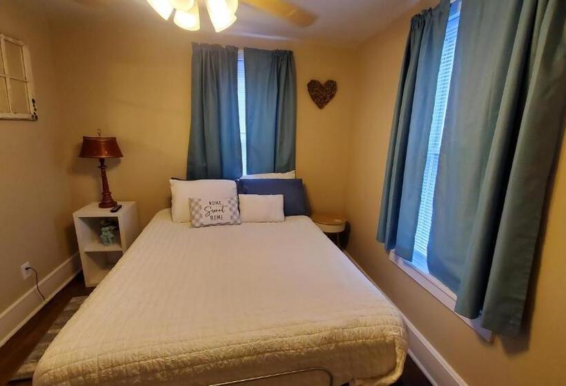 Bed and Breakfast The Miners’ Lodge