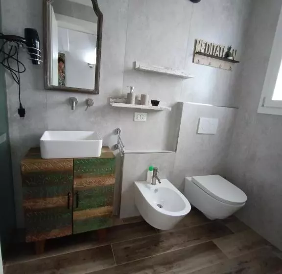 تختخواب و صبحانه Villa Matilde Ravenna