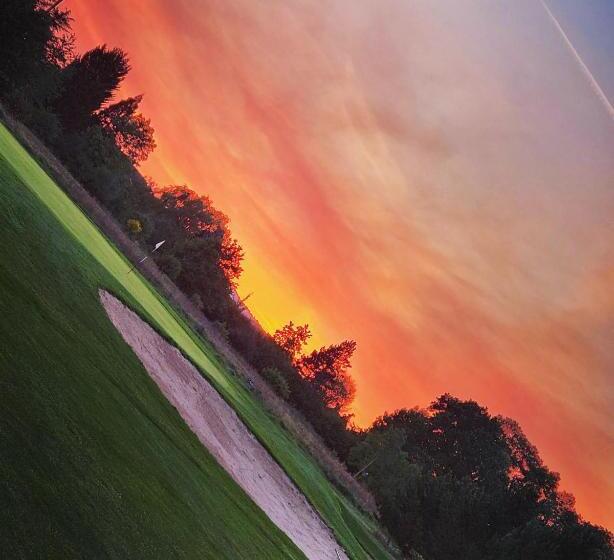 צימר Villa Saint Andrews