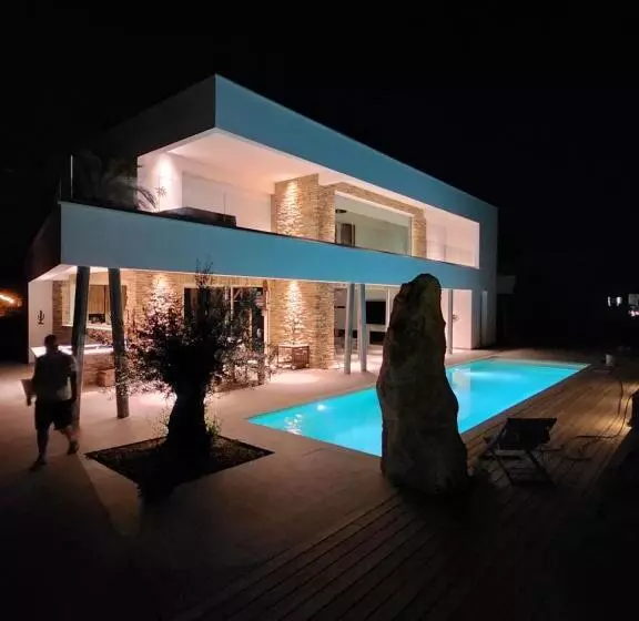 Aamiaismajoitus (B&B) Villa Saint Andrews