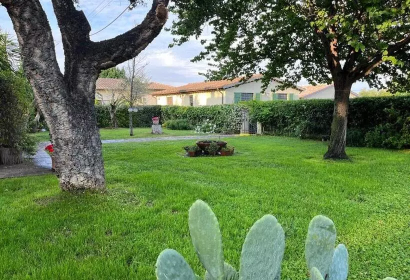 ホテル Agriturismo Podere San Biagio