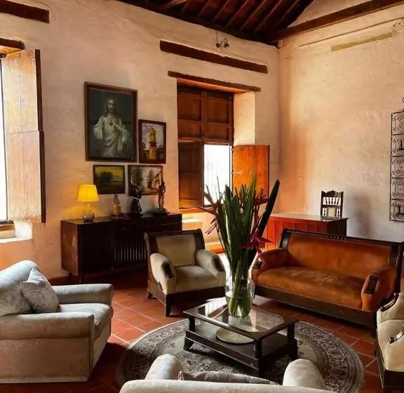 ホテル Casa Alemann En Mompox Centro Historico Con Parqueadero Y Piscina